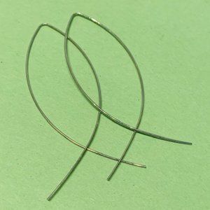 Abstract wire fish earrings - Like new